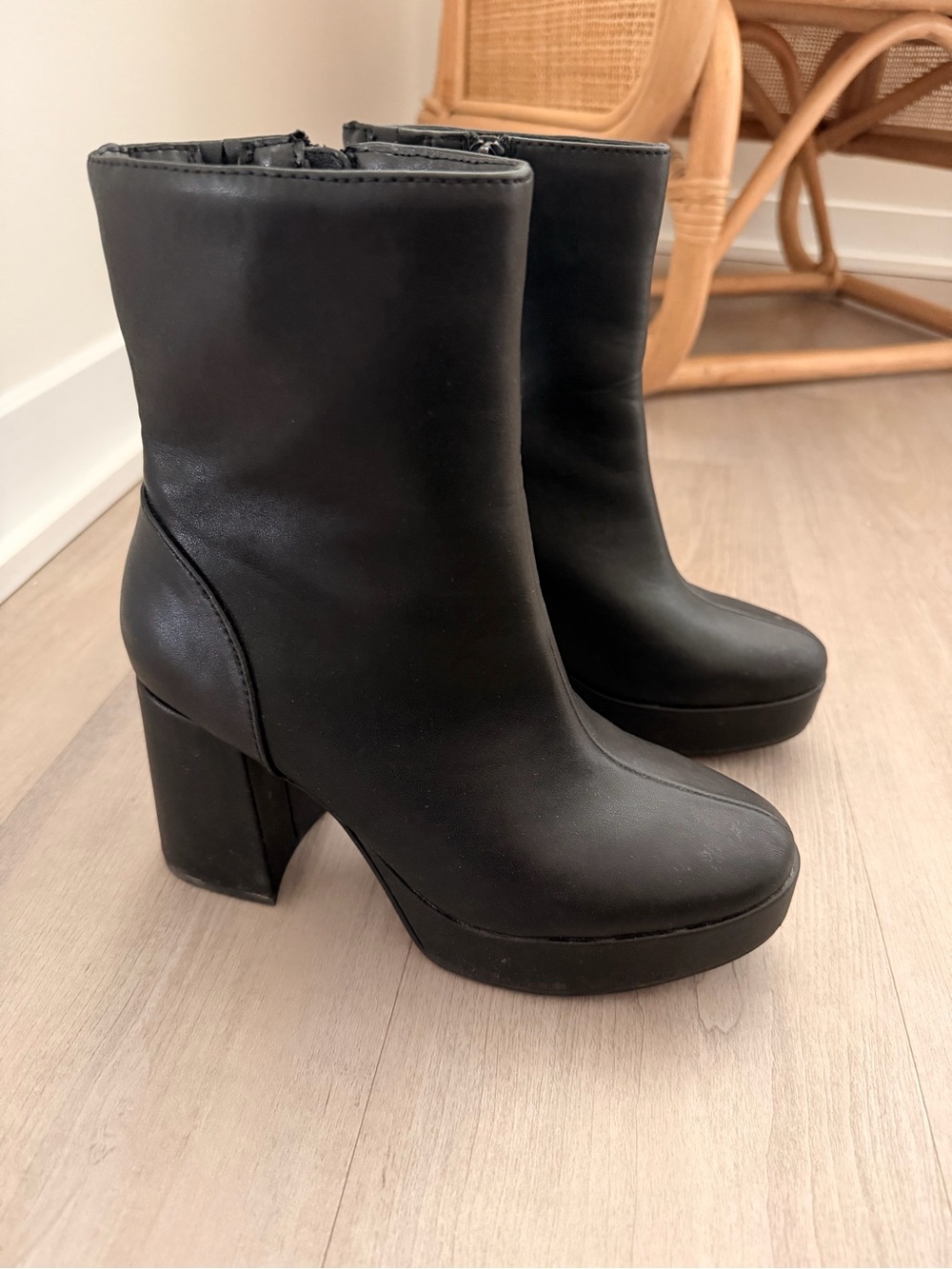 Platform boots - Picture 3 of 6
